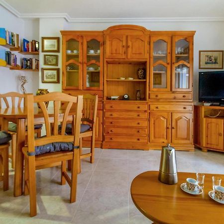 Awesome Apartment In Santa Pola With Kitchenette Buitenkant foto